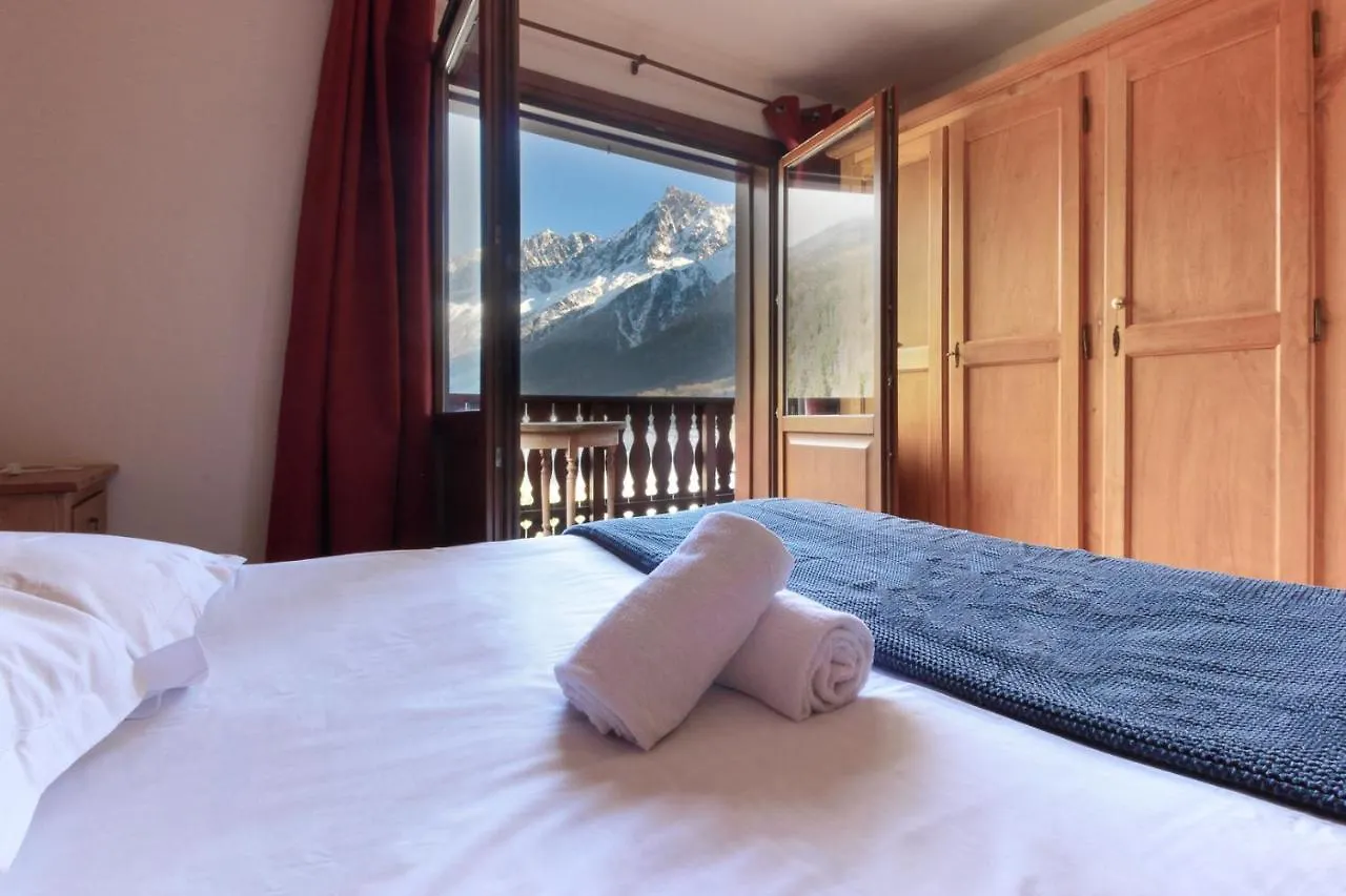 Les Grands Balcons - Newly Renovated - Rock Climbing, Trails, Tmb Near Apartment Les Houches France