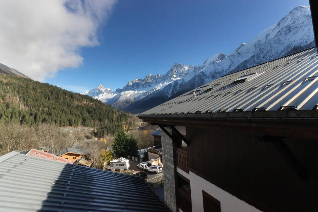 Les Grands Balcons - Newly Renovated - Rock Climbing, Trails, Tmb Near Apartment Les Houches 0*,  France