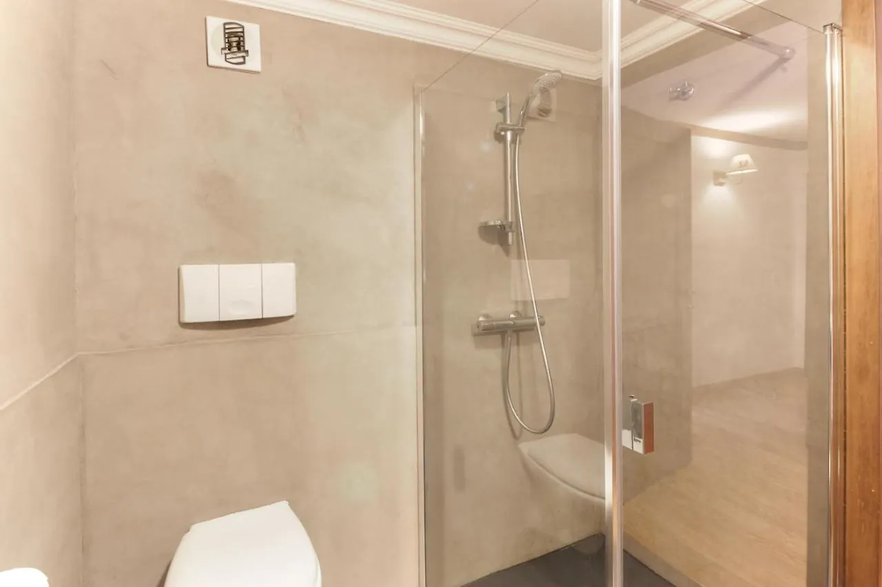 Les Grands Balcons - Newly Renovated - Rock Climbing, Trails, Tmb Near Apartment Les Houches